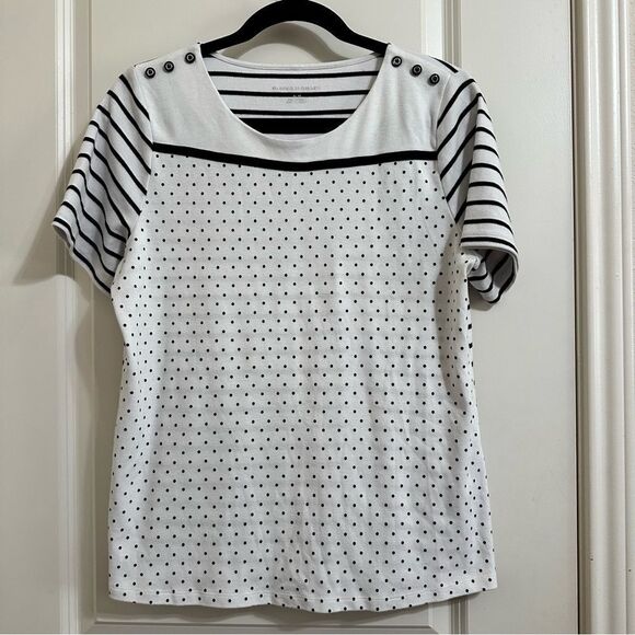 4 Piece Women’s Clothing Bundle | D&Co, Vince Camuto, Suzanne Betro, Casual Chic - Picture 6 of 12